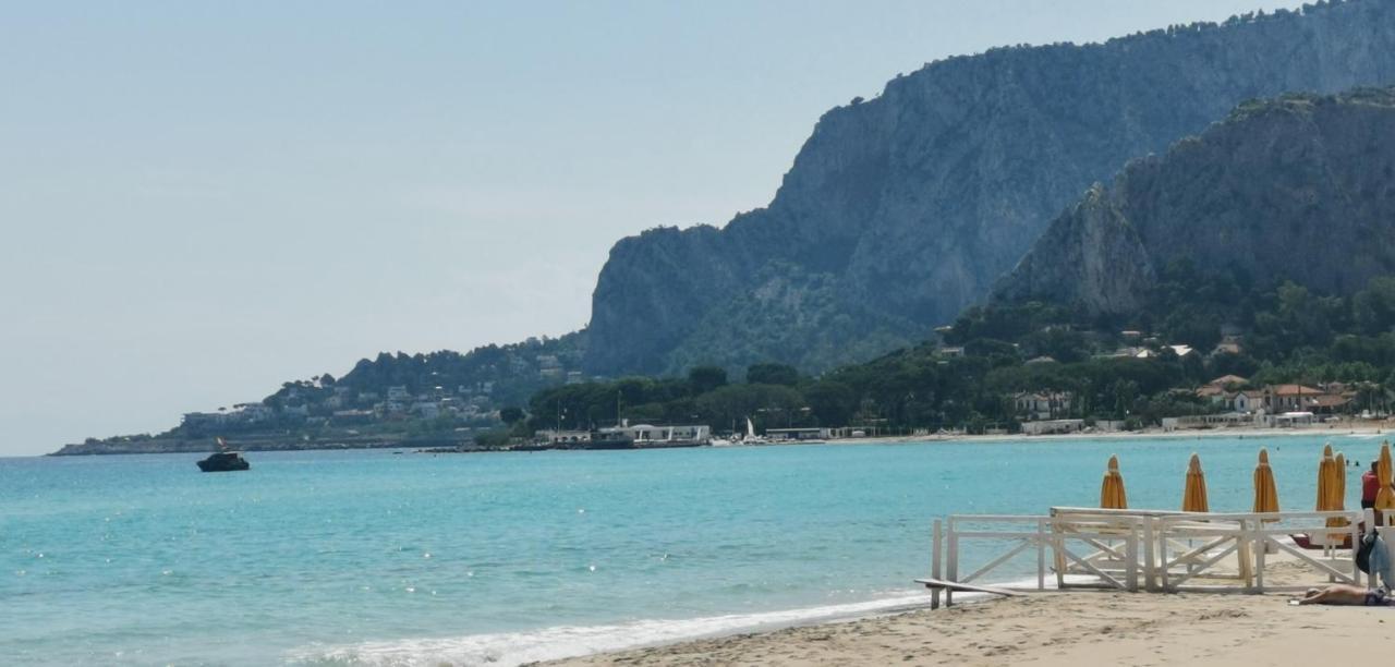 Happy Home - Mondello Palermo Exterior foto